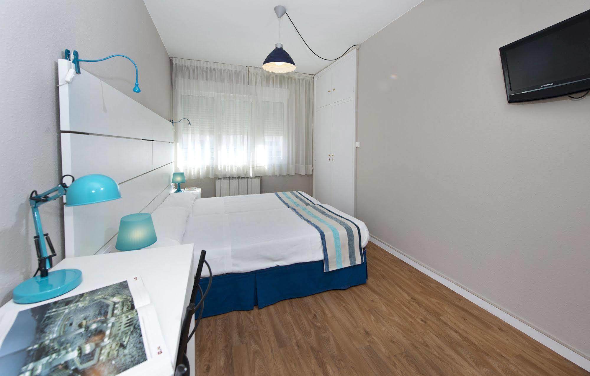 Estudios Aranzazu Santander Extérieur photo