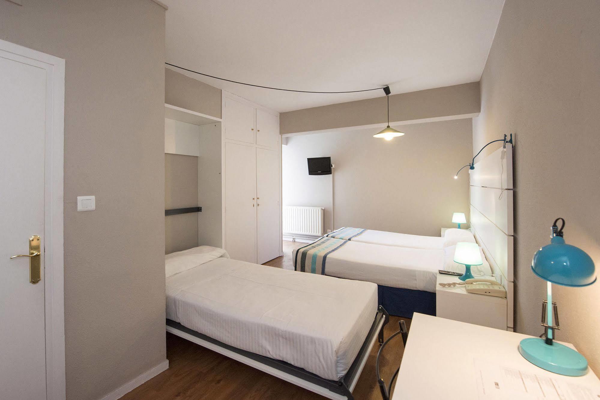 Estudios Aranzazu Santander Extérieur photo