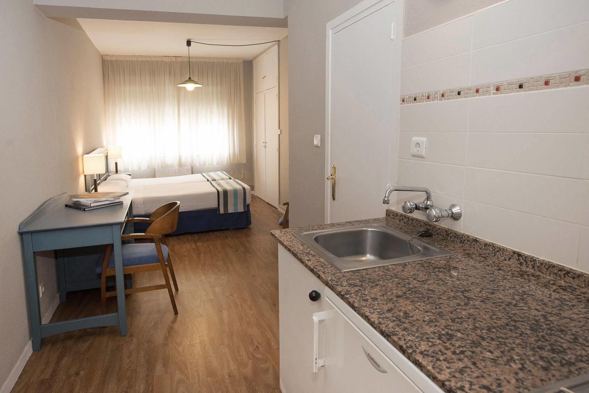 Estudios Aranzazu Santander Extérieur photo